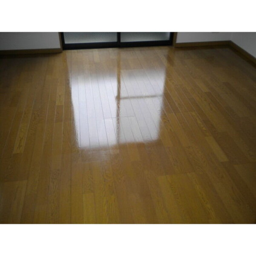 居室 アンプルール ブワ アルバ