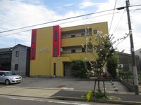 クリスタル城西