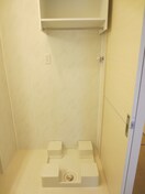 洗濯機置場 サンシャインヒルズM　B棟