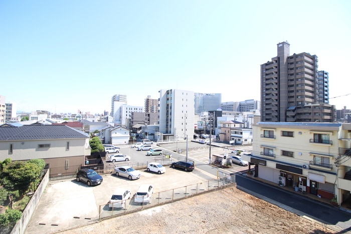 室内からの展望 プランド－ル桜山