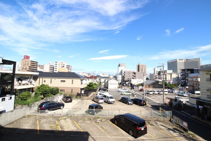 室内からの展望 プランド－ル桜山