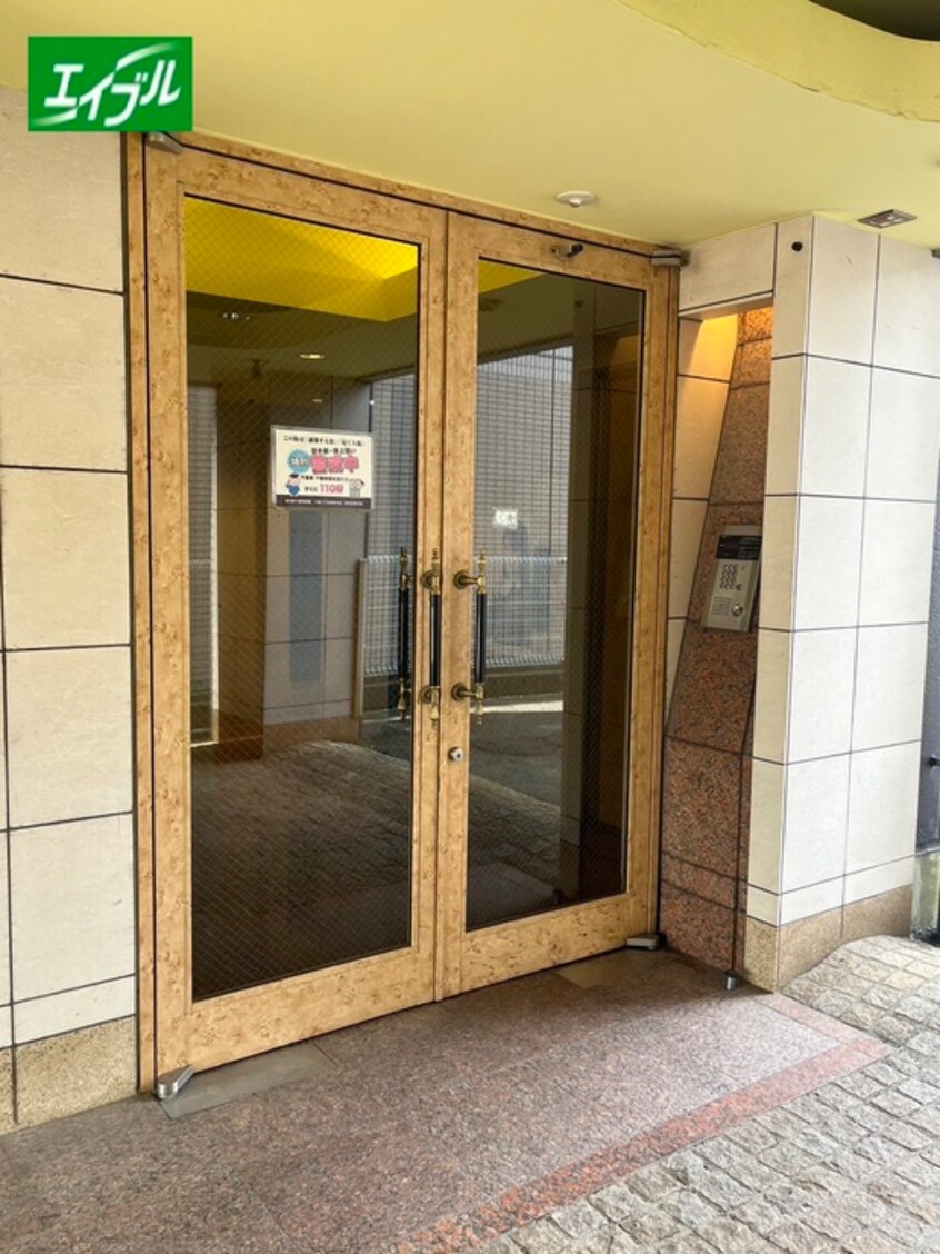 エントランス部分 アメニティ吹上