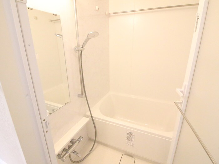 バス／シャワールーム等 E-city大須