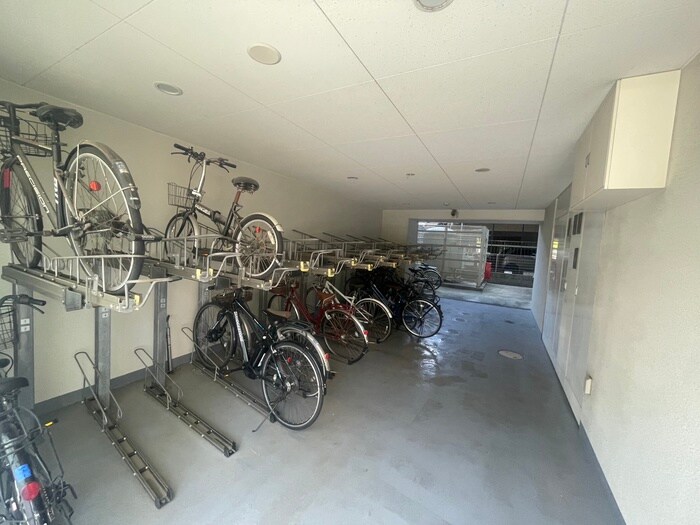 駐輪場 パルティ－ル原駅前