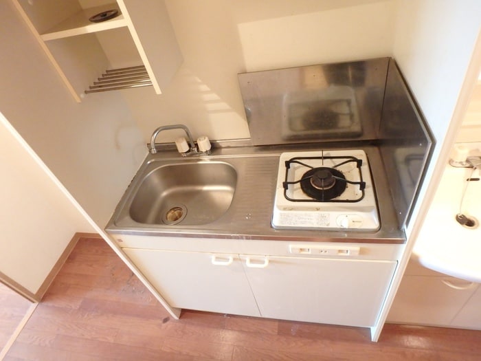 キッチン アスティオス港楽