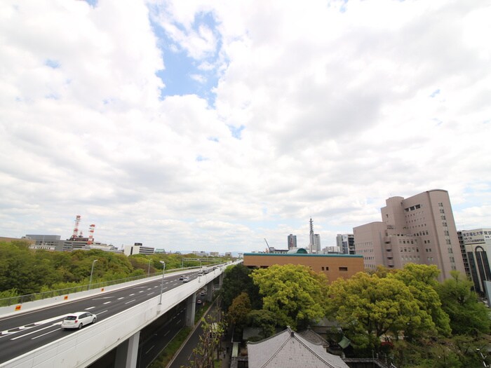 室内からの展望 レジディア丸の内