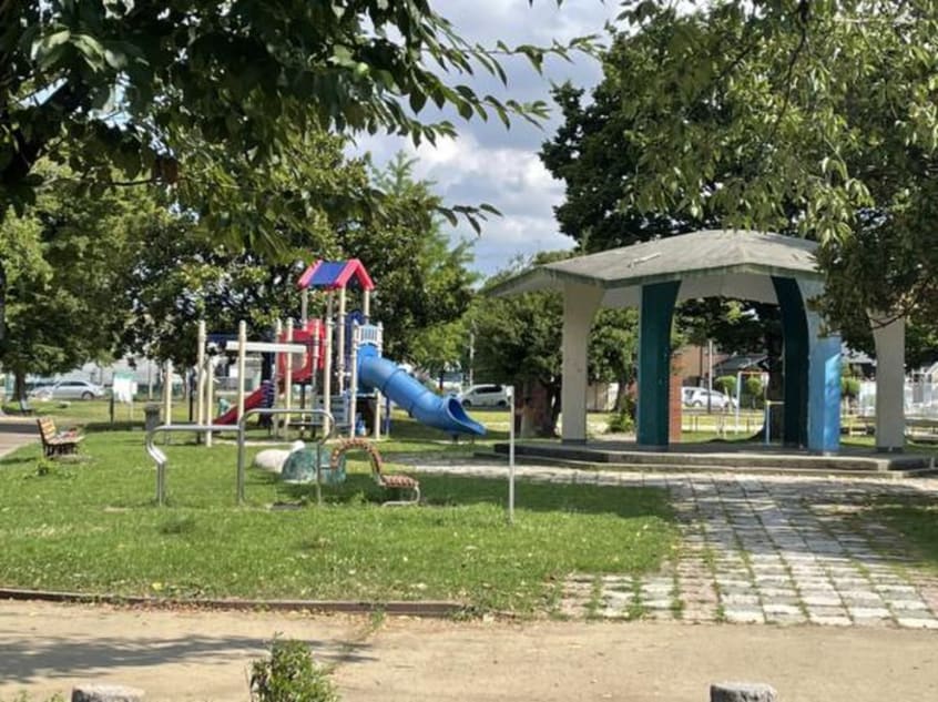 関田公園(公園)まで550m ハイツ小木田