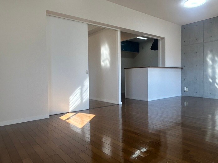 居室 ＳＯＬ ＬＥＶＡＮＴＥ