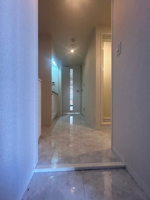 玄関 ＳＯＬ ＬＥＶＡＮＴＥ