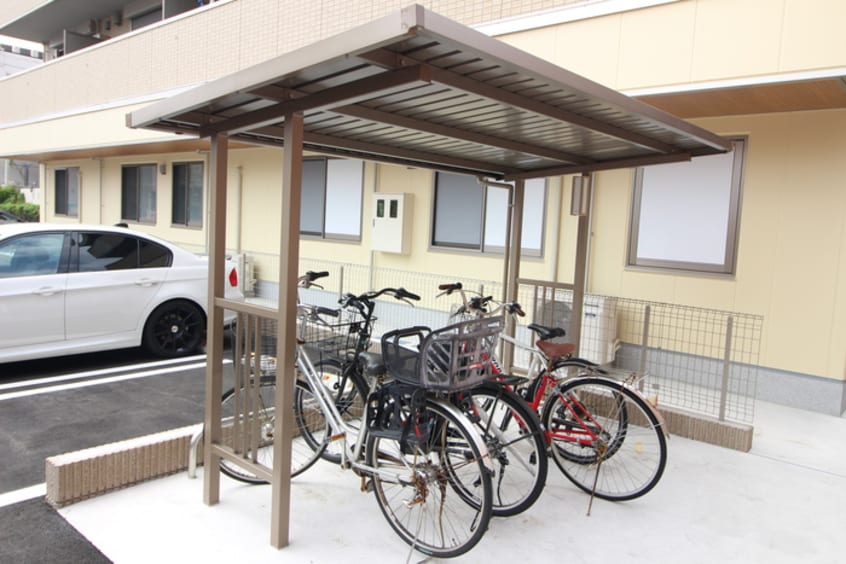 駐輪場 オレオール中央通