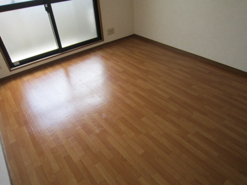 居室 リベルテ大金