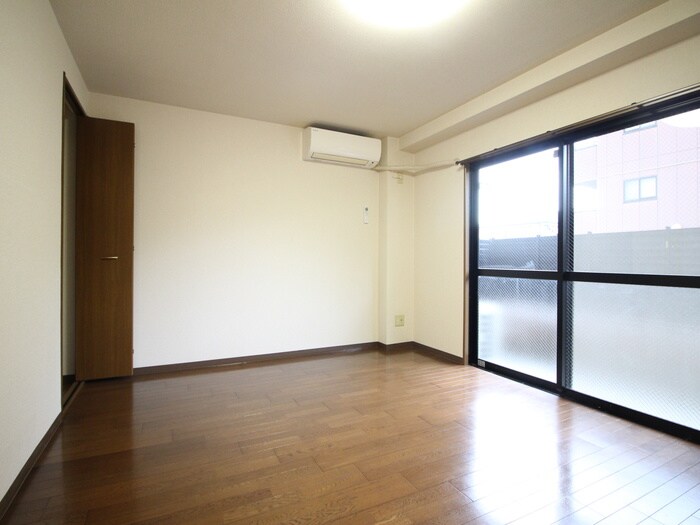 居室 オータム・ライト２