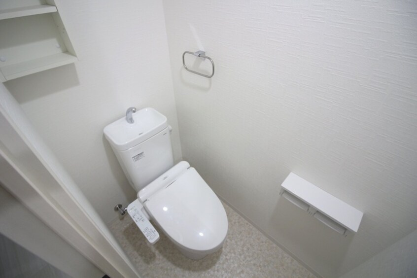 トイレ シェリール東桜