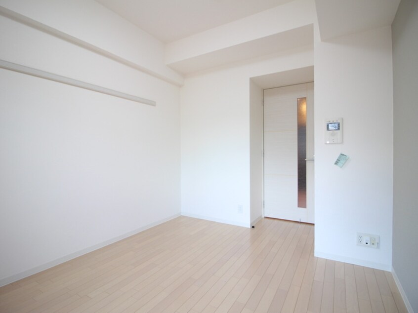 居室 ﾌﾟﾚｻﾝｽ名古屋STATIONﾋﾞｼﾞｭ(607)