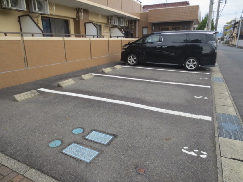 駐車場 エポック関田