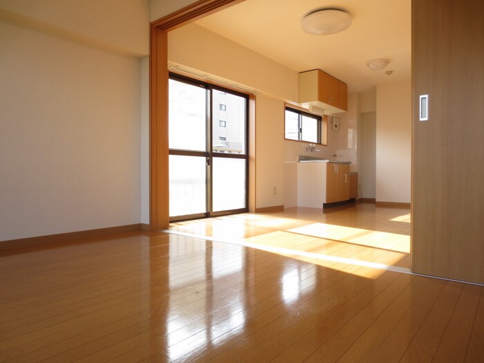 居室 名豊第２ビル