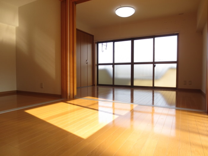 居室 名豊第２ビル