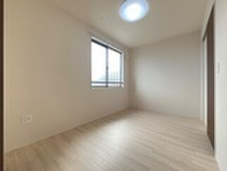 居室 仮)Ｈｏｌｌｙ