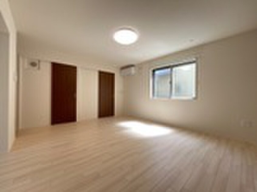 居室 仮)Ｈｏｌｌｙ