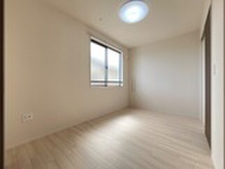 居室 仮)Ｈｏｌｌｙ