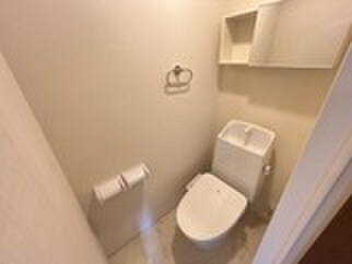 トイレ 仮)Ｈｏｌｌｙ