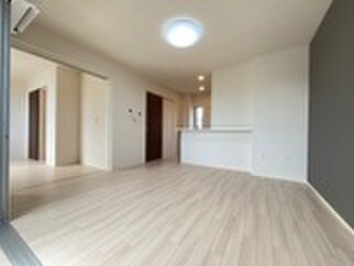 居室 仮)Ｈｏｌｌｙ