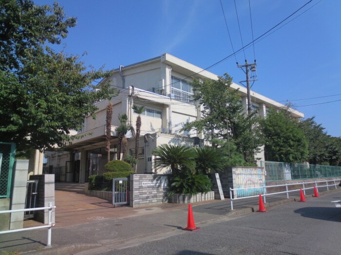 名古屋市立明徳小学校(小学校)まで120m メゾン冨田
