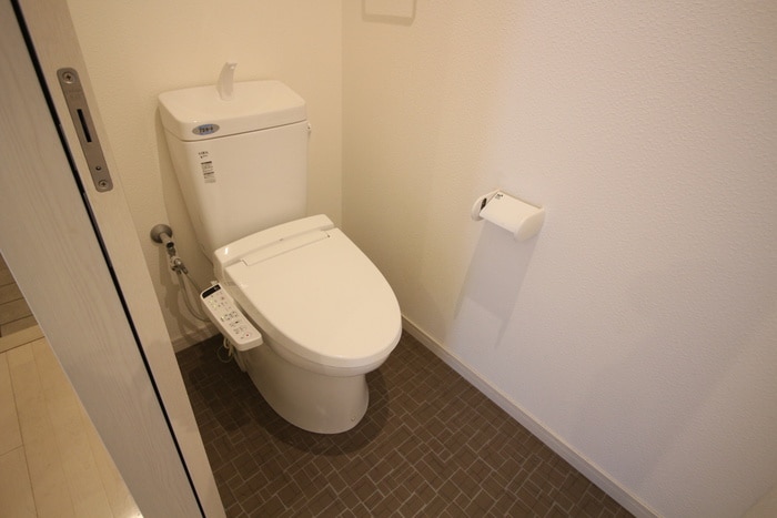 トイレ 白壁リンクス