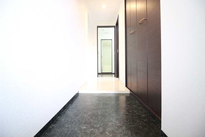 玄関 ダ・ヴィンチ吹上