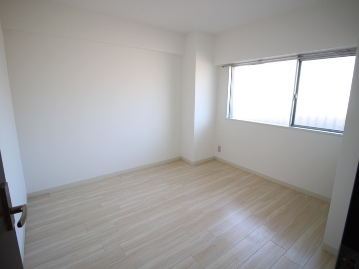 居室 ハイネス植田