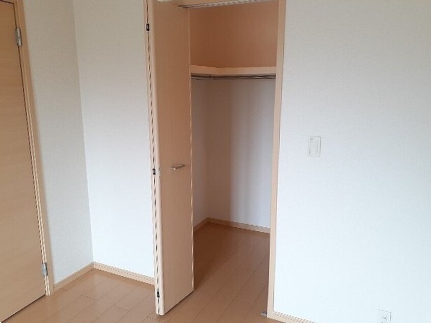 収納 カーサ　ヴィオラ