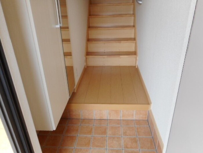 玄関 カーサ　ヴィオラ