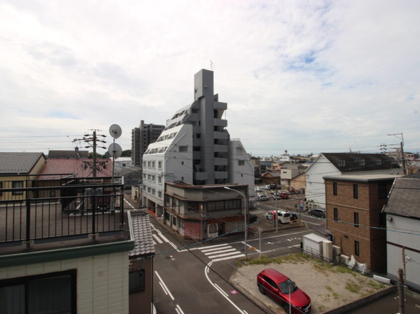 室内からの展望 サンロ－ズ本町