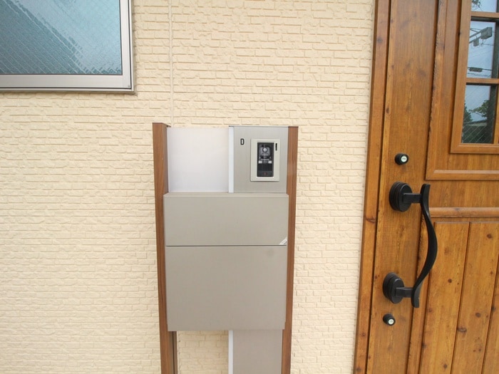 エントランス部分 植田西貸家北棟（D号室）