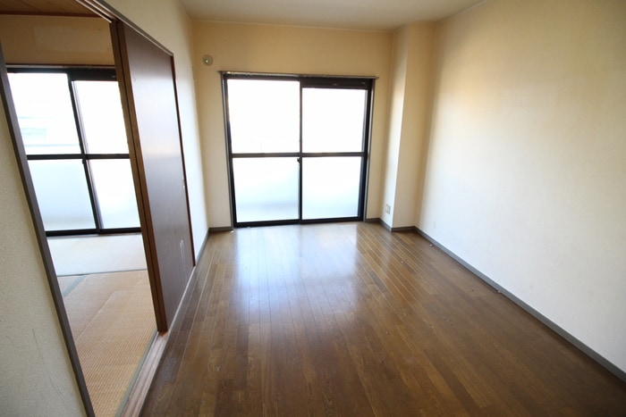 居室 ブル－ムバンノ