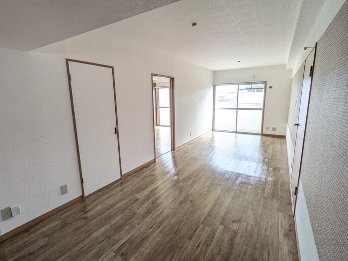 居室 アビタマルフク