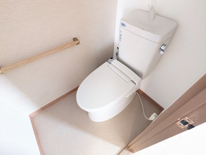 トイレ アビタマルフク