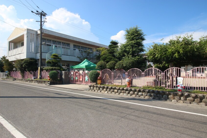 天王幼稚園(幼稚園/保育園)まで600m カトルセゾン