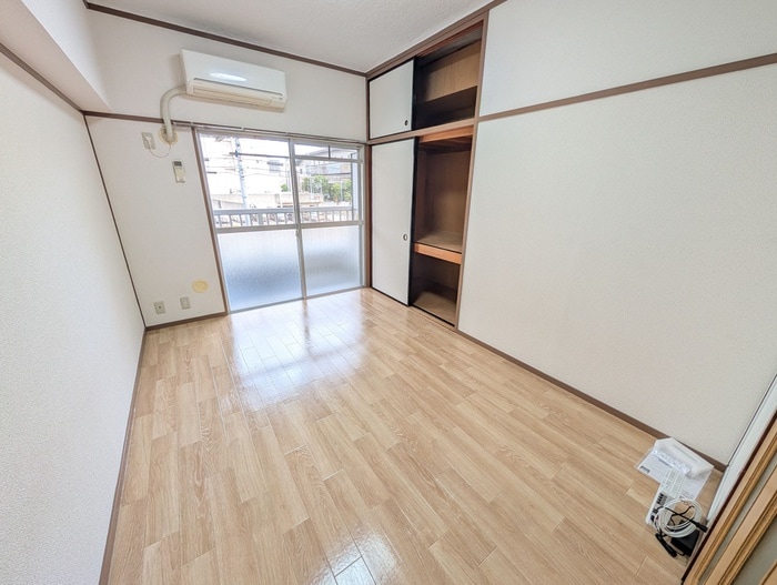 居室 サンシャインビル南