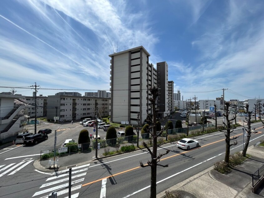 室内からの展望 パウゼ　藤が丘