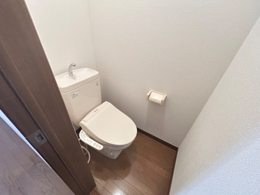 トイレ ファミール藤山台　Ａ