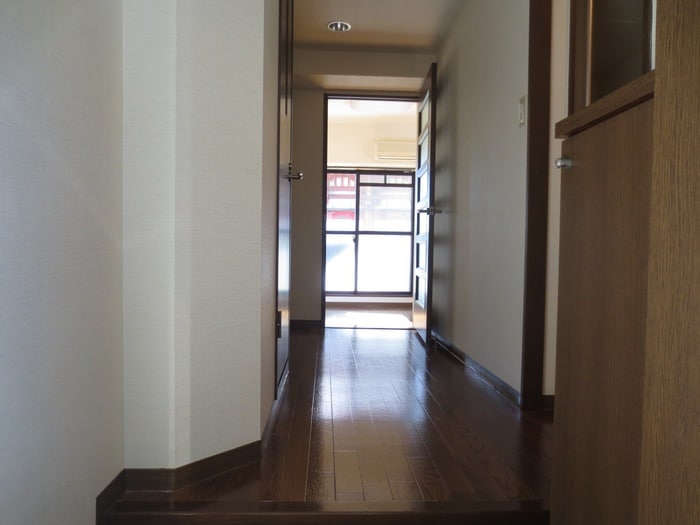 廊下 メゾン・ド・リスブラン