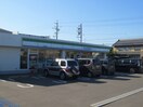 ファミリーマート(コンビニ)まで952m カ－サ・セレノＢ