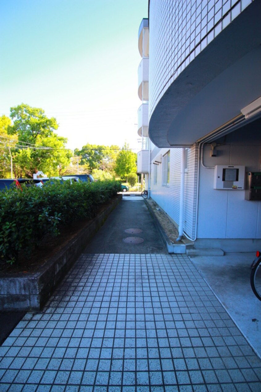 エントランス部分 パ－クヴィラ五才美