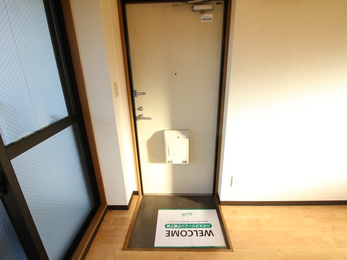 玄関 ヴァンティアン金山