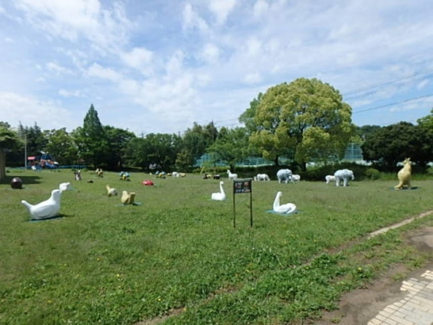 小幡緑地東園(公園)まで800m バンブーヒル