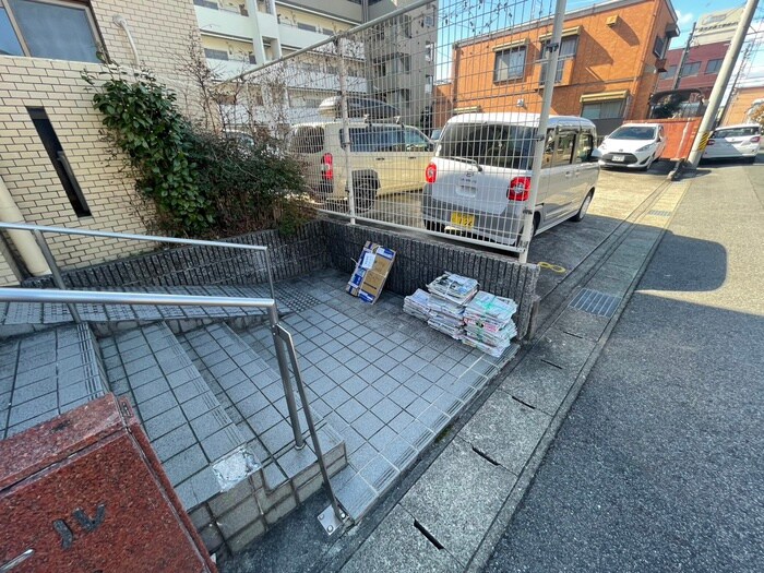 エントランス部分 エスポワ－ル八事