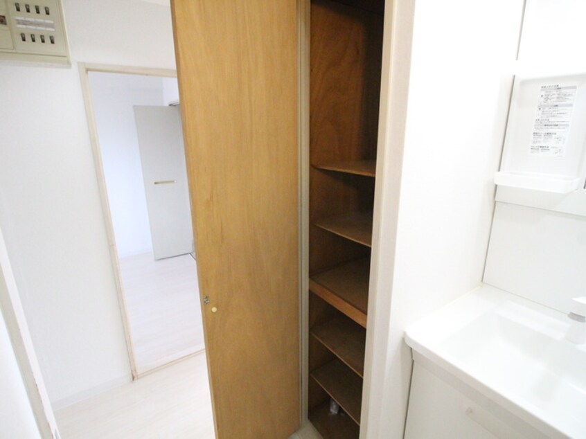 収納 エスポワ－ル八事