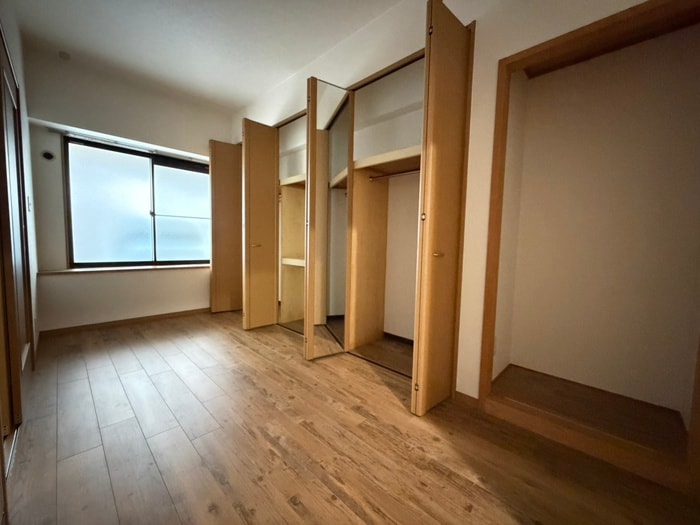 居室 新栄サンハイツ