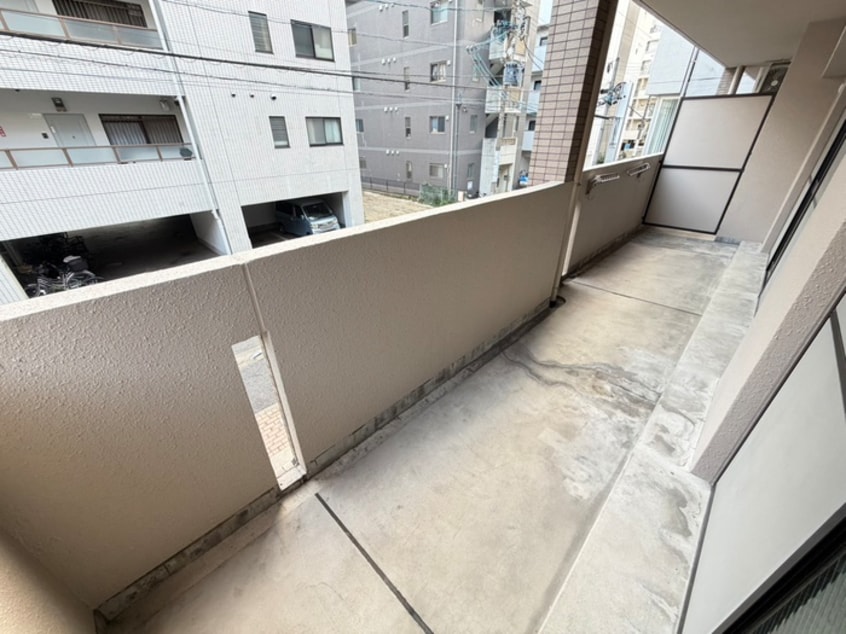 ベランダ・バルコニー 新栄サンハイツ